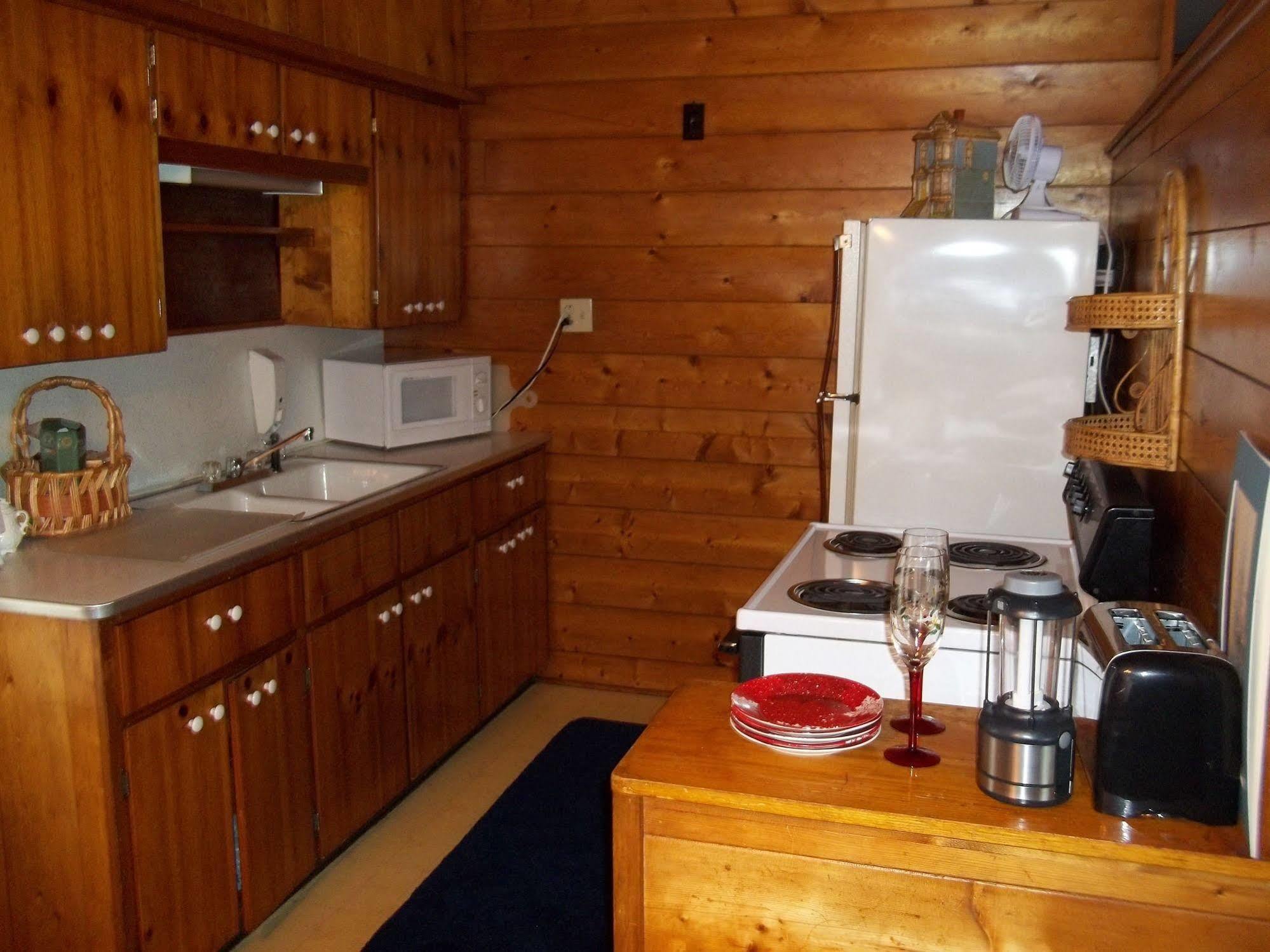 The Rivers Edge Executive Suites Tiffin Екстериор снимка